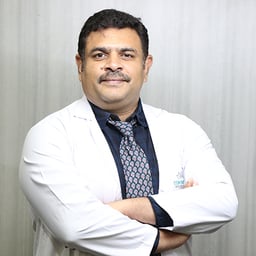 Dr Naveen Yalamanchali